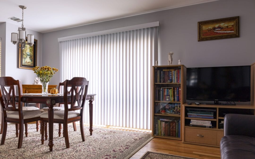 How to clean vertical blinds