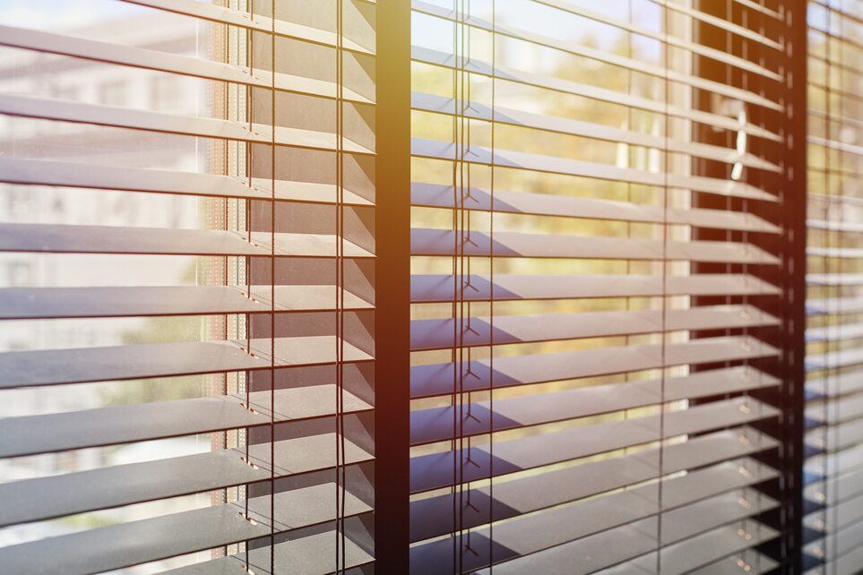 The Benefits of Installing Blinds in a Conservatory